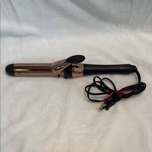 Conair InfinitiPRO Rose Gold Curling Iron